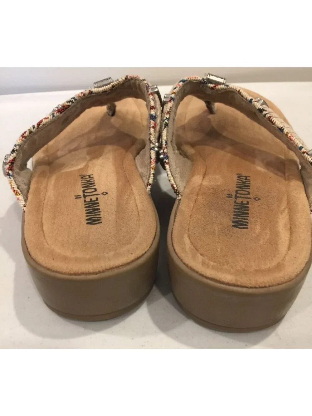 Minnetonka Silverthorne Southwest Inspired Slip On Sandal Size 6